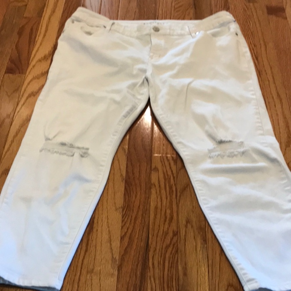 Boutique Ankle Jeans~💛